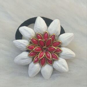 Red kundan floral hair tie with white petals