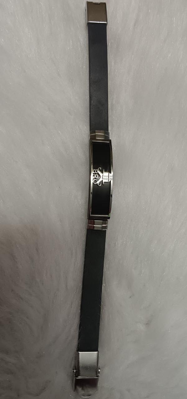 Stylish Black Silicone Bracelet for Men – Modern Stainless Steel Fashion Wrist Band